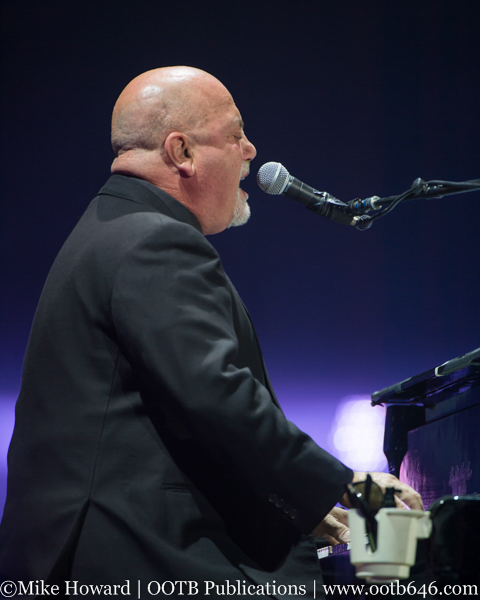 BillyJoel2016-04-05AnArenaCincinnatiOH (107).jpg